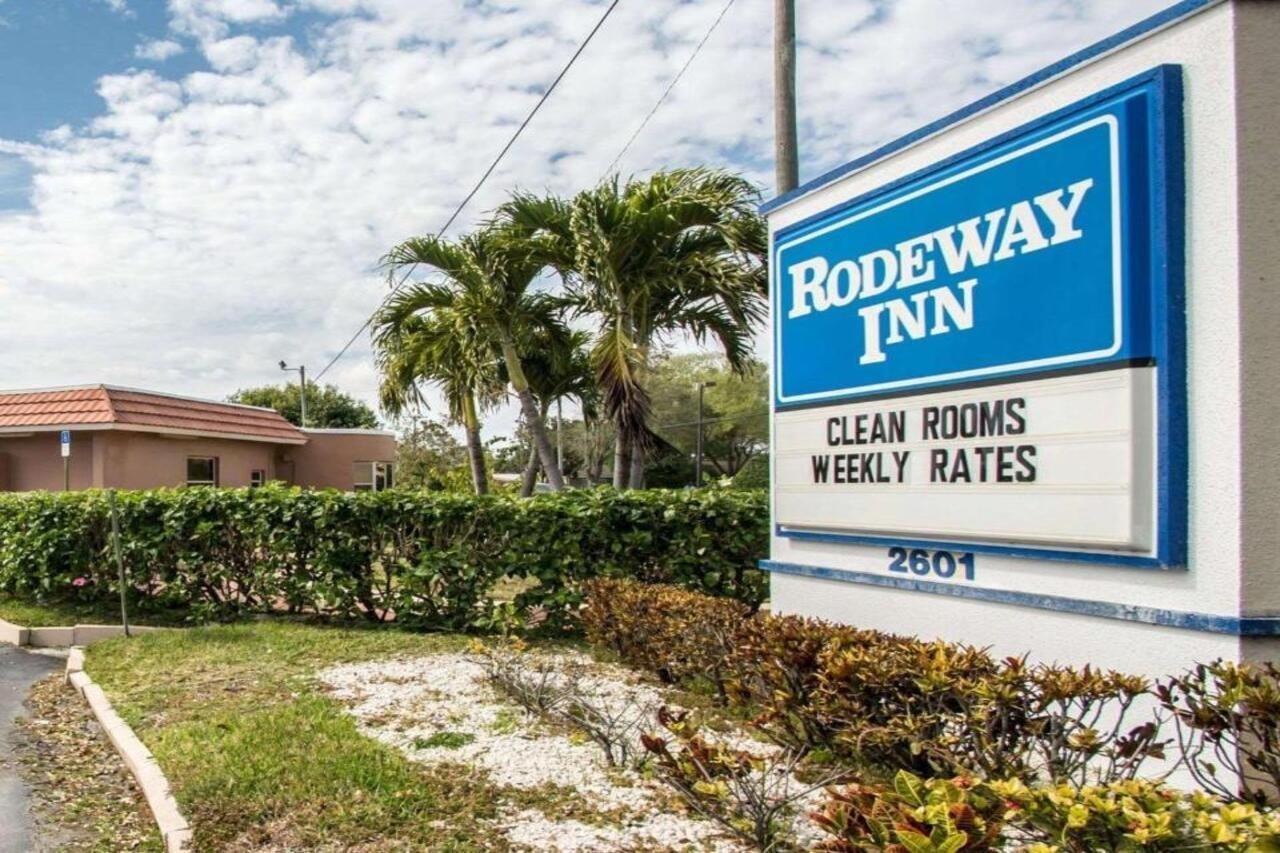 Rodeway Inn Fort Pierce Us Highway 1 Ngoại thất bức ảnh