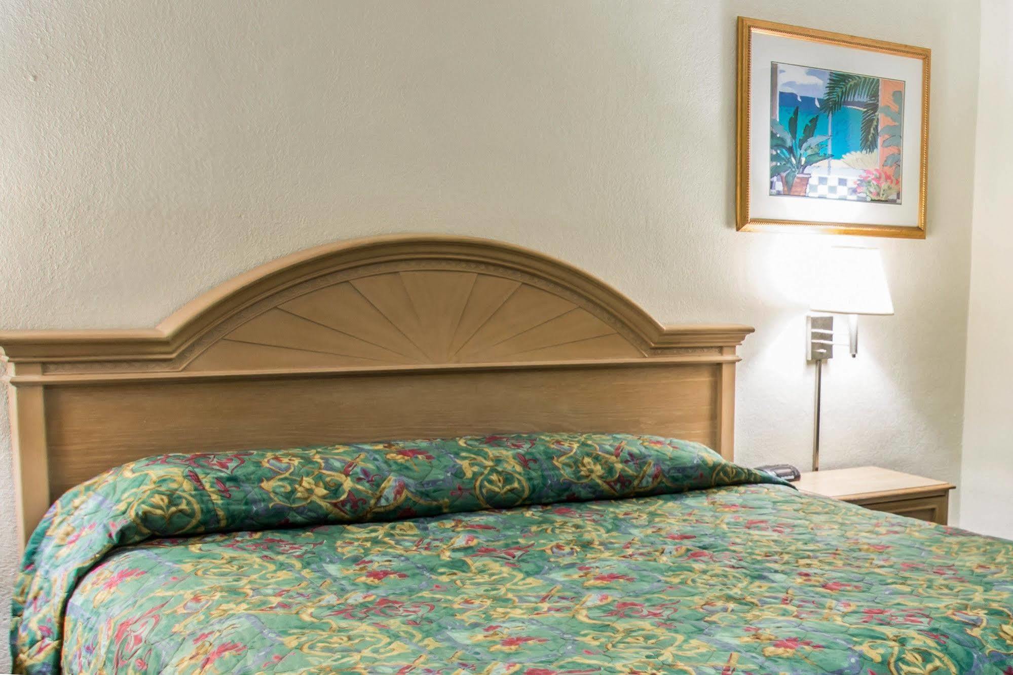 Rodeway Inn Fort Pierce Us Highway 1 Ngoại thất bức ảnh