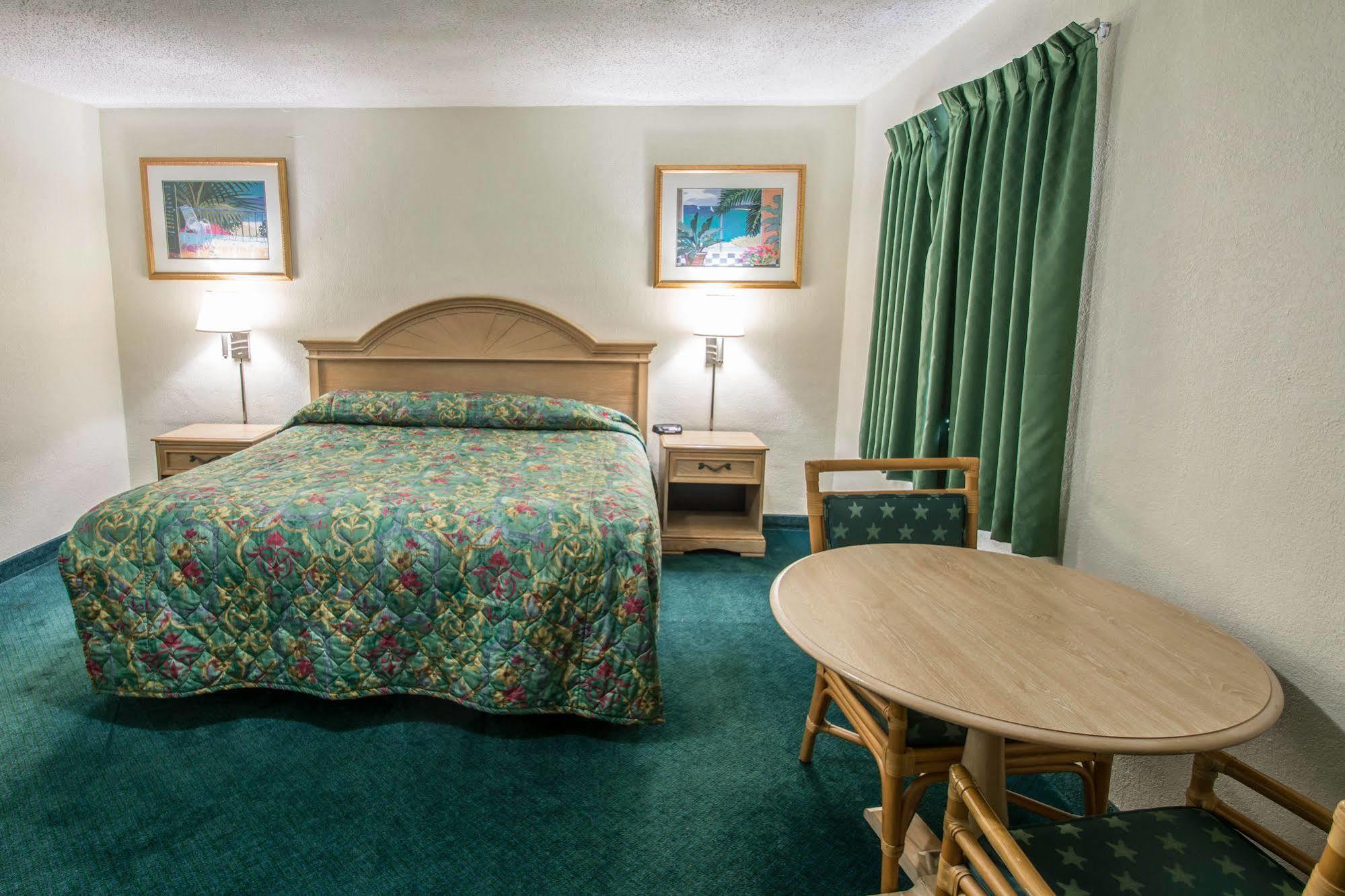 Rodeway Inn Fort Pierce Us Highway 1 Ngoại thất bức ảnh